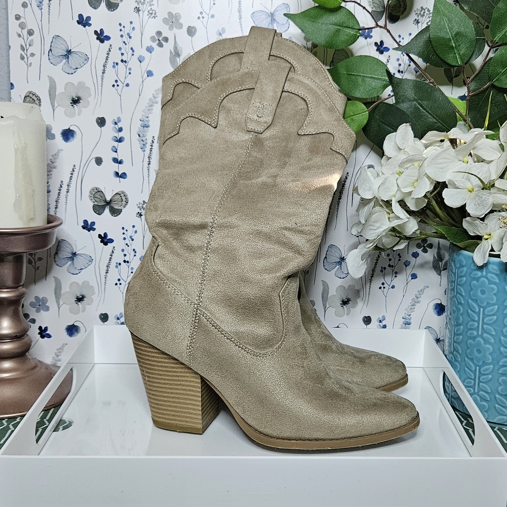 Womens Toupe Western Style Boots Suede